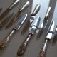 12 silver metal table knives 25.5 cm