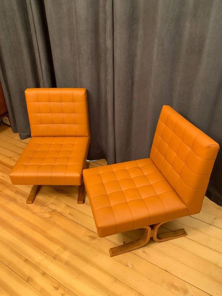 Set of Czechoslovakian armchairs by Ludvik Volak for Drevopodnik Holesov, 1960s