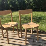 Paire de chaises bois massif P.G. Delaye “Grain de café”
