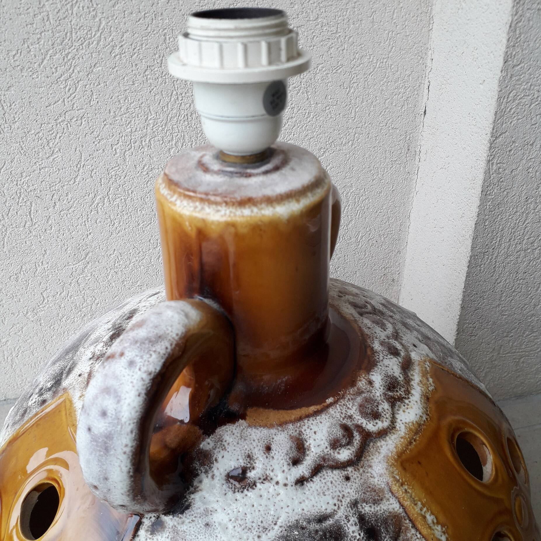 Pied de lampe en céramique