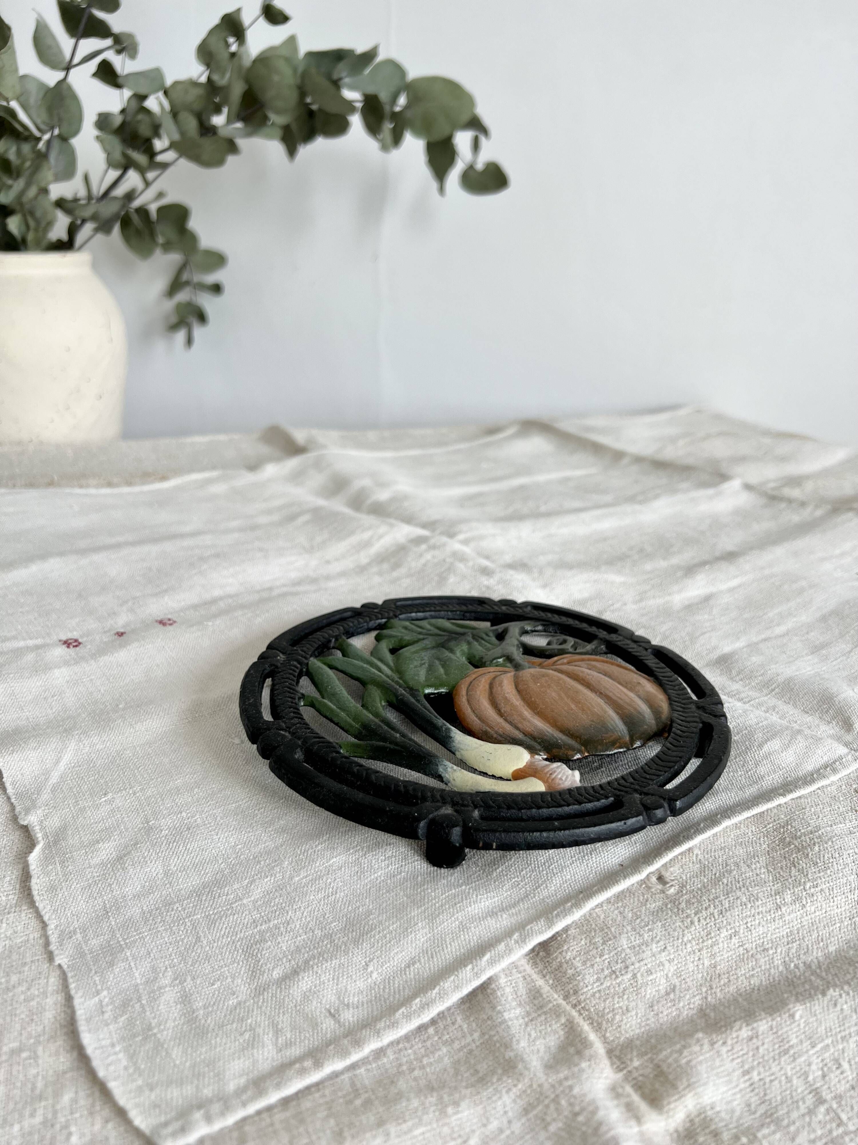 Cast iron trivet
