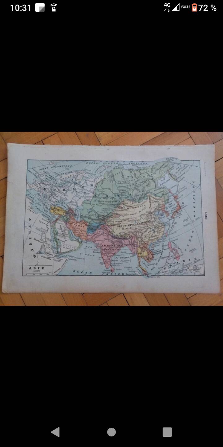 Larousse map of Asia