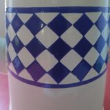 White enamelled sheet metal coffee maker with blue diamonds in relief