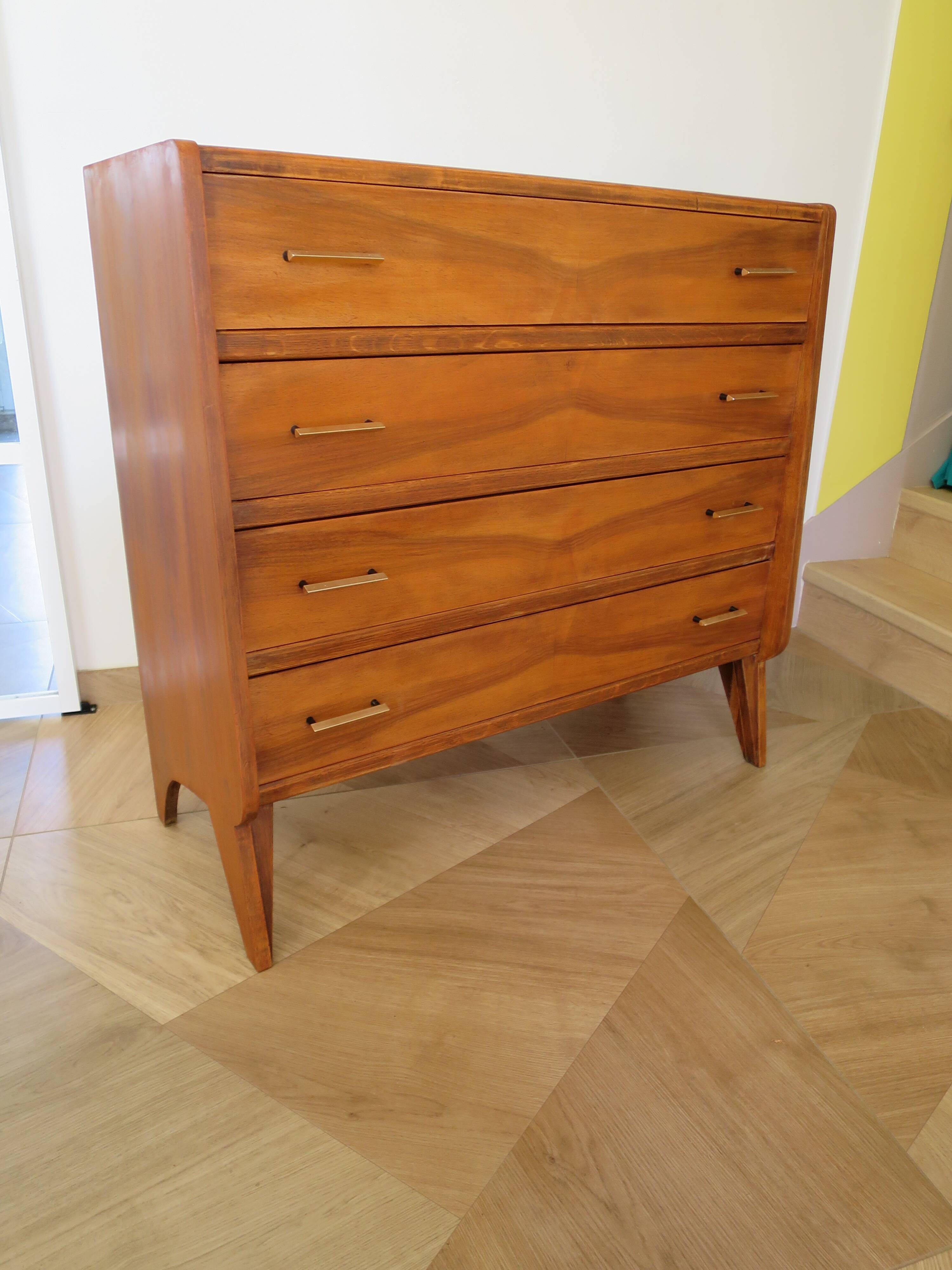 Cabinetmaker's chest of drawers - 4 drawers - golden oak - with oblique profile - compass feet - 1950