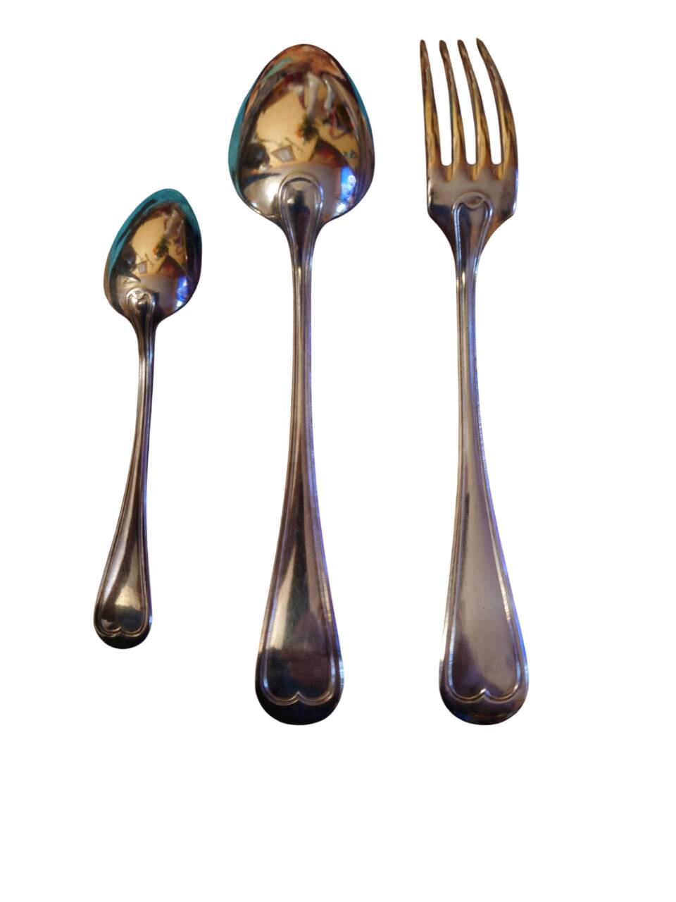 12-place silver-white metal cutlery set 85