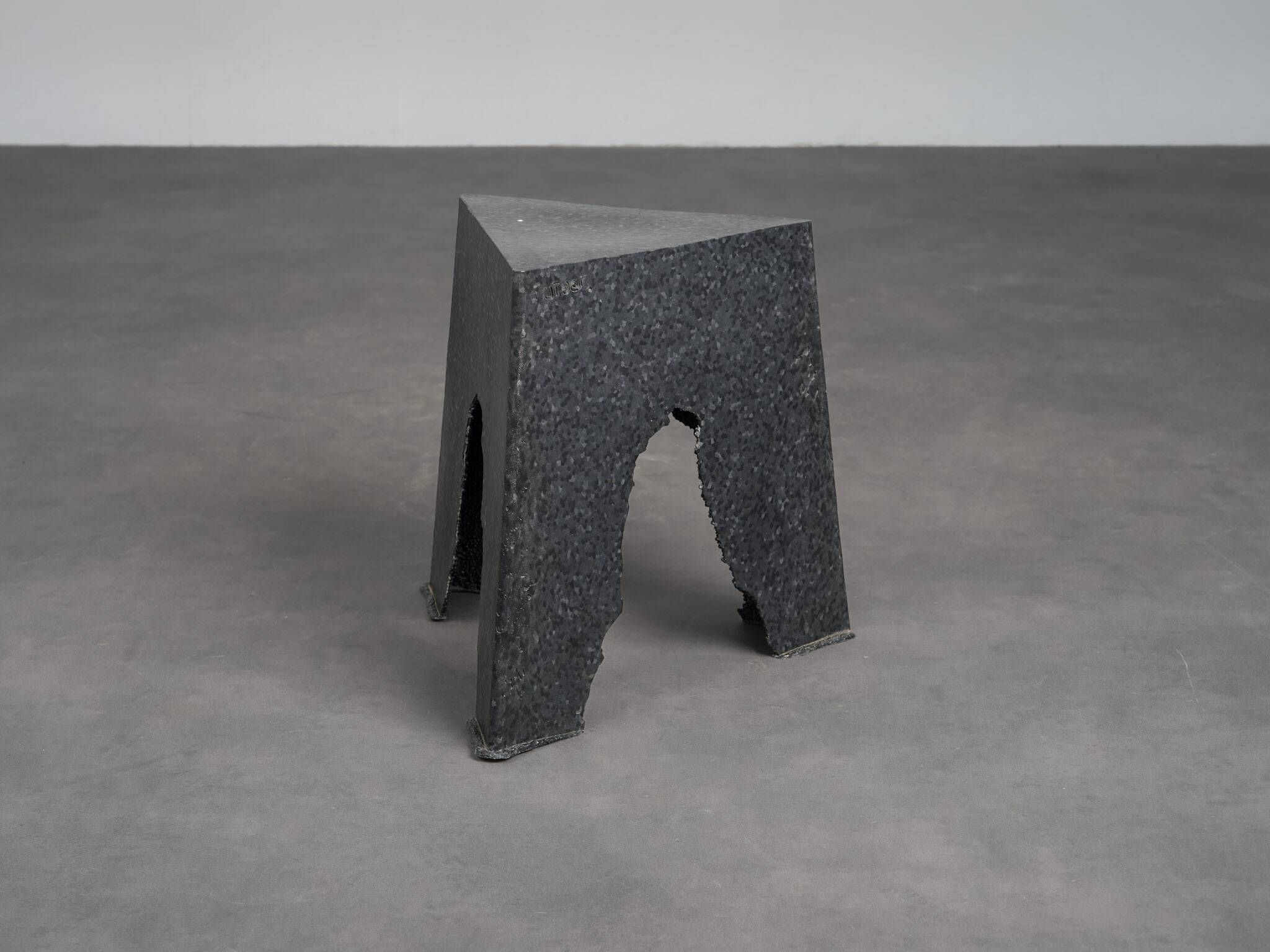 Tabouret bas "Make & Mold" par Rutger de Regt, Pays-Bas, 2013