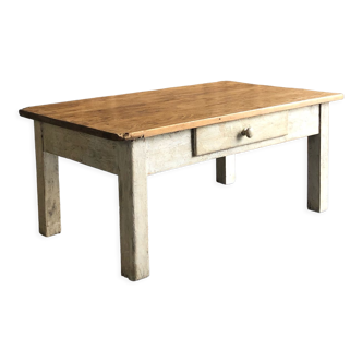 Farmhouse coffee table