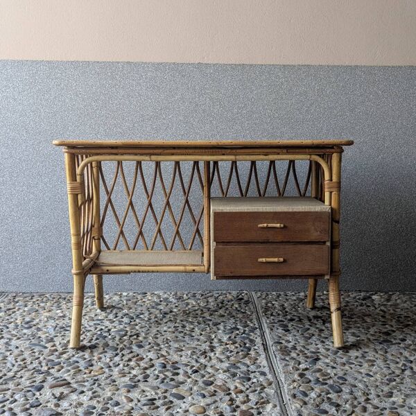 Bureau en rotin