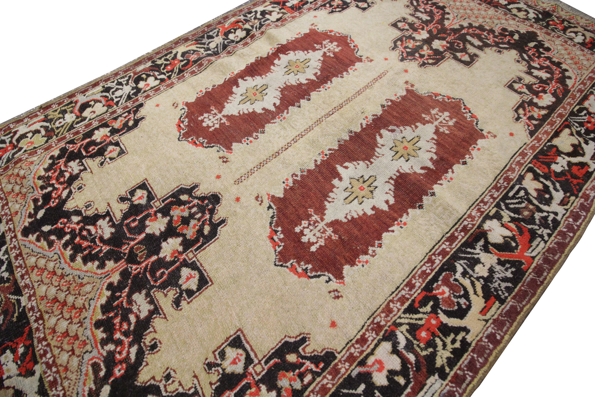 Handwoven antique turkish area rug- 115x180cm