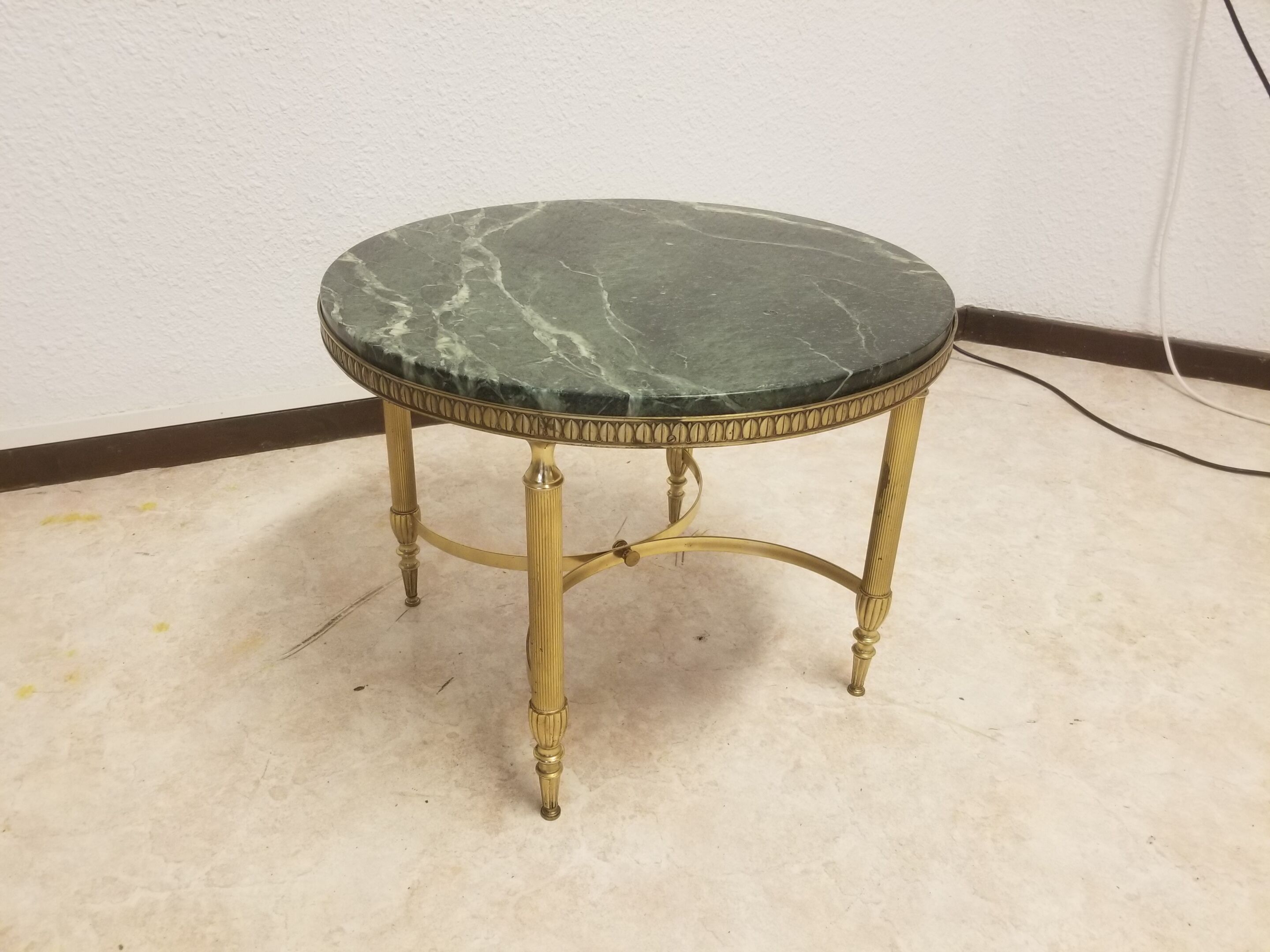 Round coffee table green marble neoclassical style - 60s