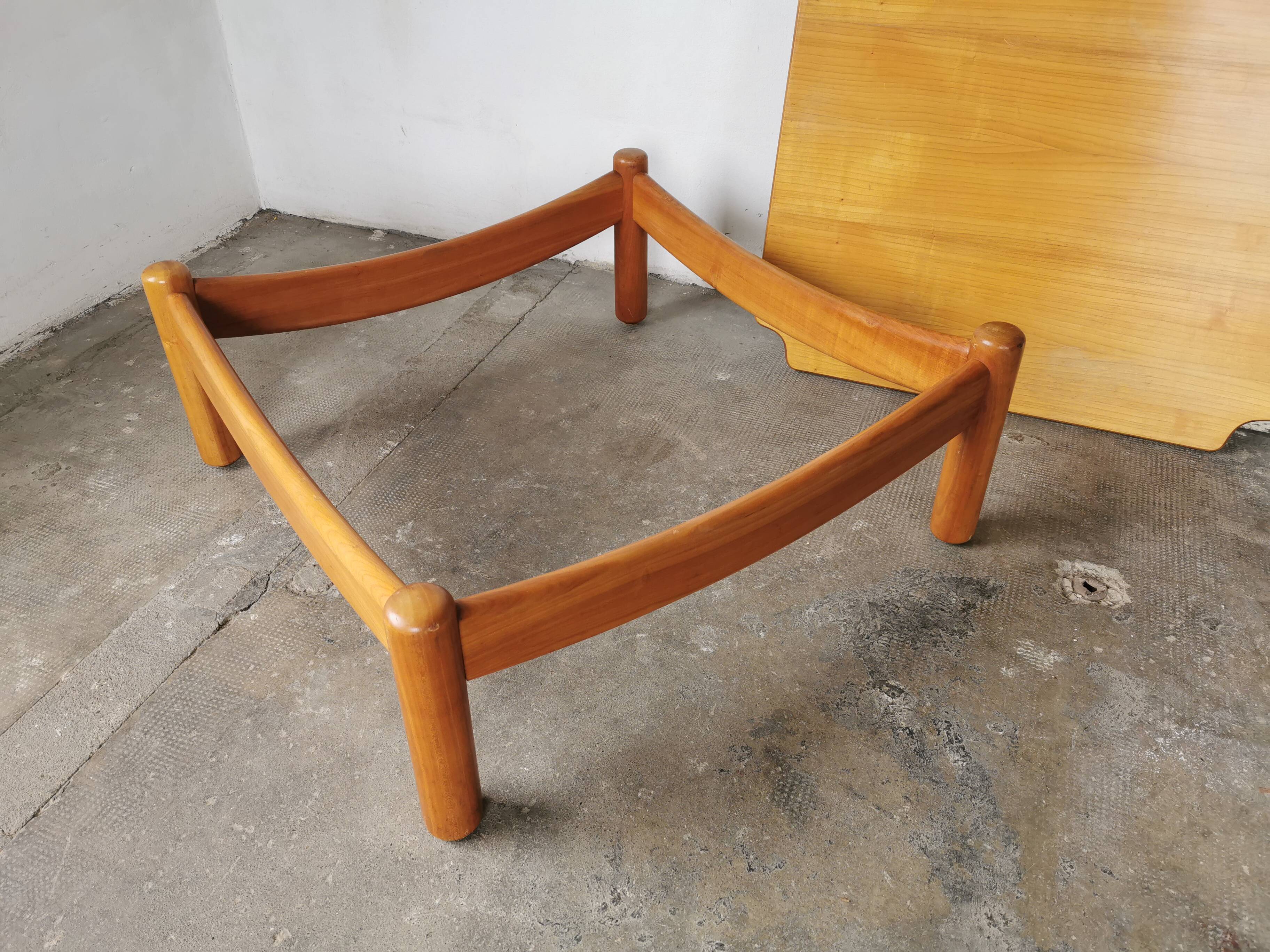 Square coffee table in solid blond wood 80s