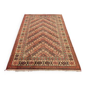 Oriental style rugs