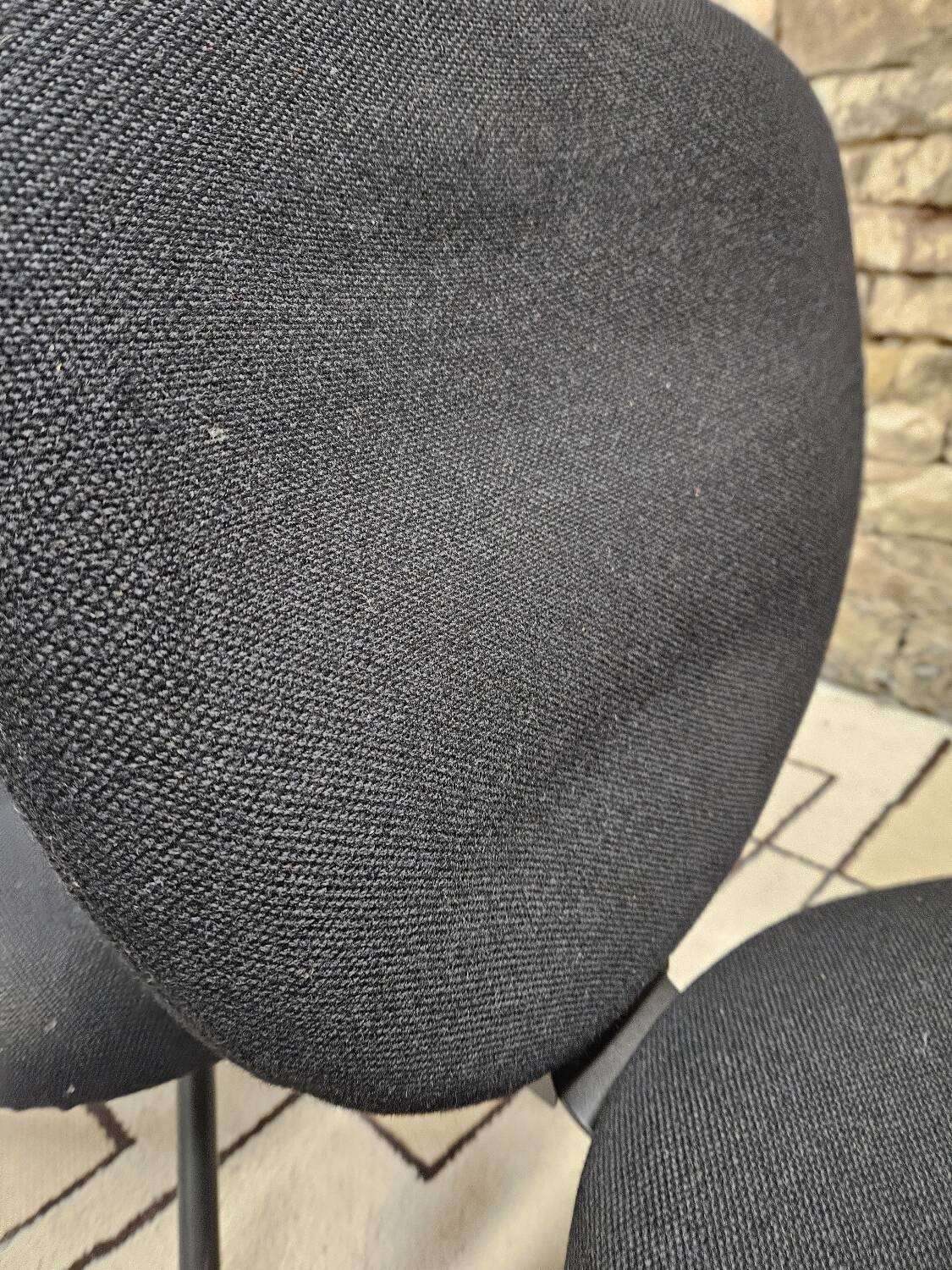 Set of 4 vintage design ergonomic chairs