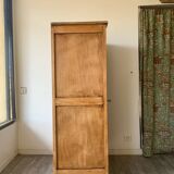 Petite armoire ancienne