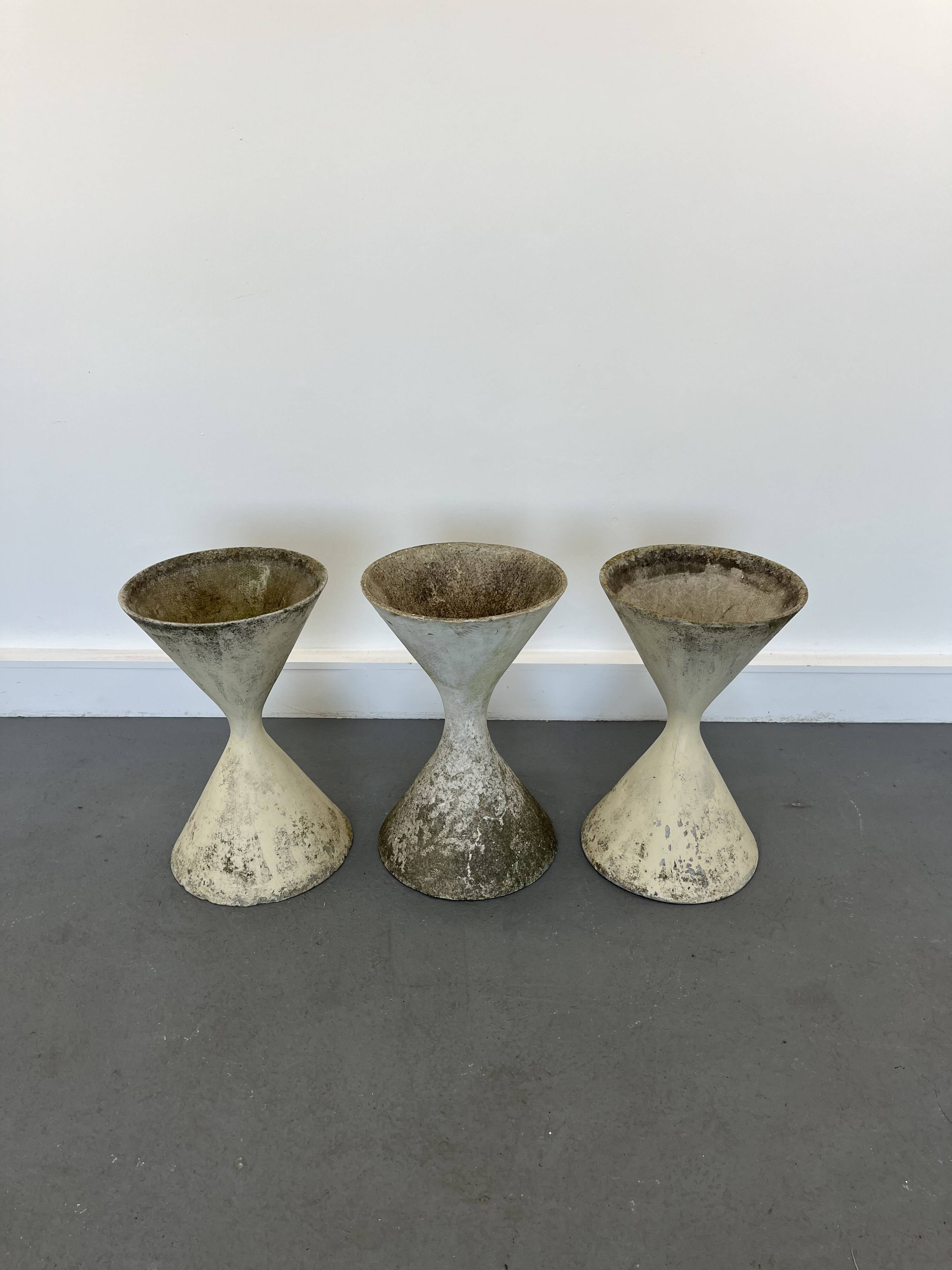 3 planters design Anton Bee assisted by Guhl edition Eternit 1958