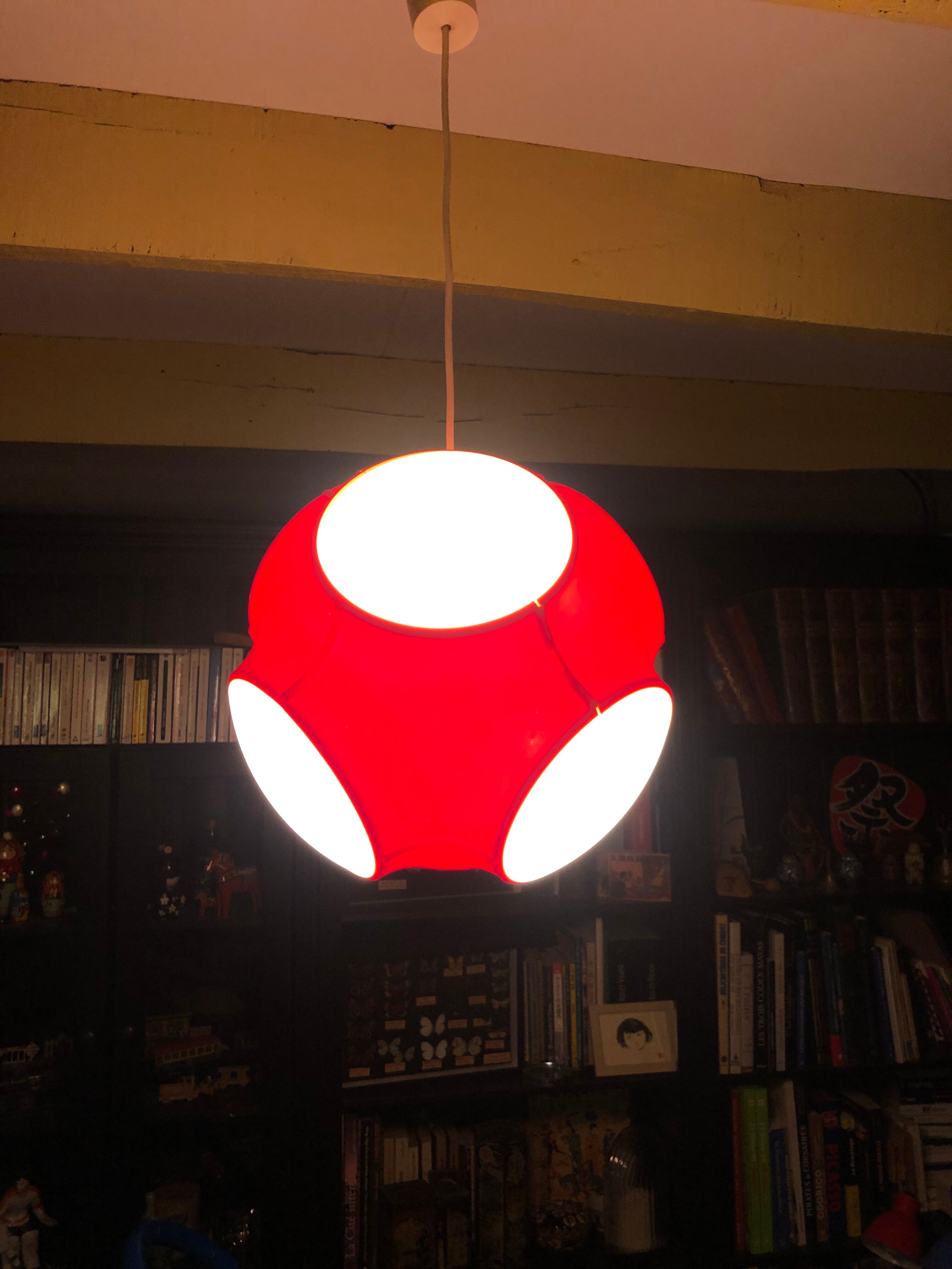 Suspension space age bug eye by Massive Belgium, 70
