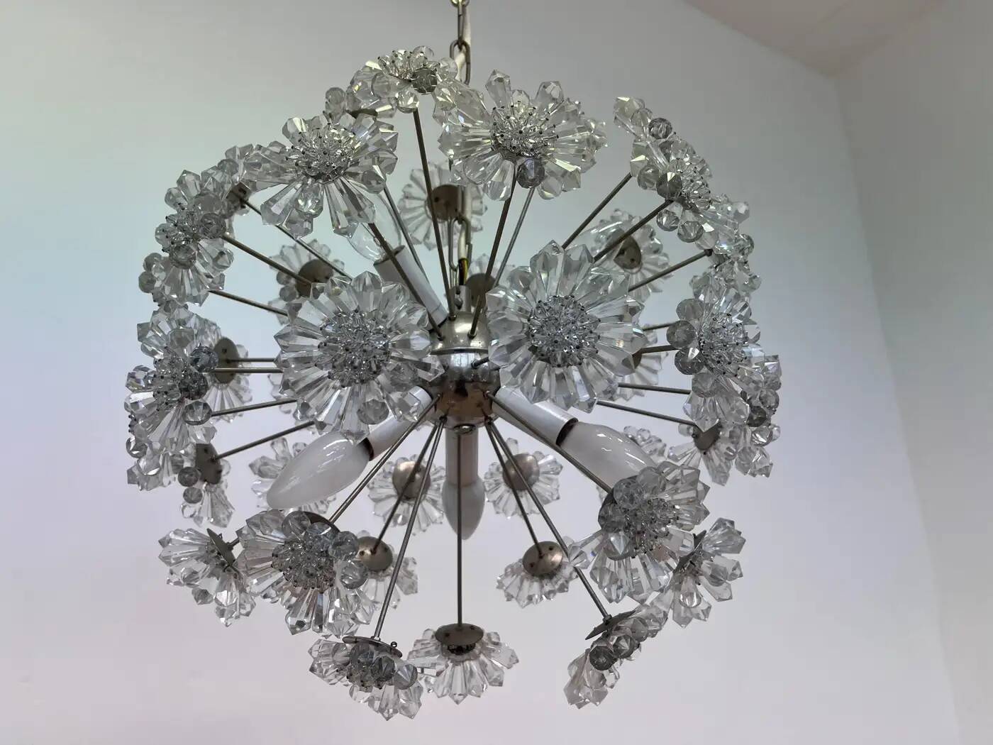 Design glass Emil Stejnar style Sputnik / Dandelion chandelier, 1970s