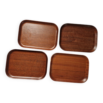 Ensemble de quatre plateaux en teck des années 50 Backman pour les compagnies aériennes, Finlande, 19
