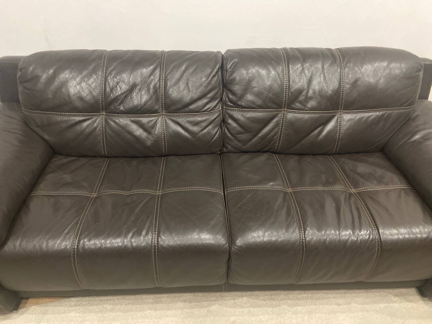 Canapé en cuir 3 places
