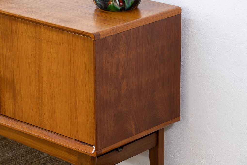 Vintage Scandinavian Enfilade – 192 cm