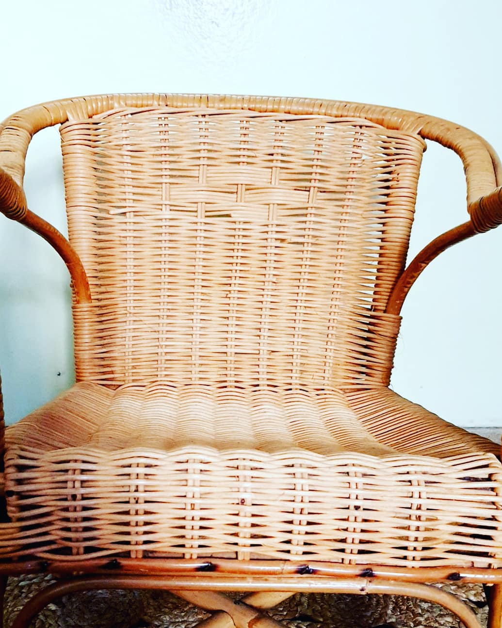 Fauteuil enfant osier vintage