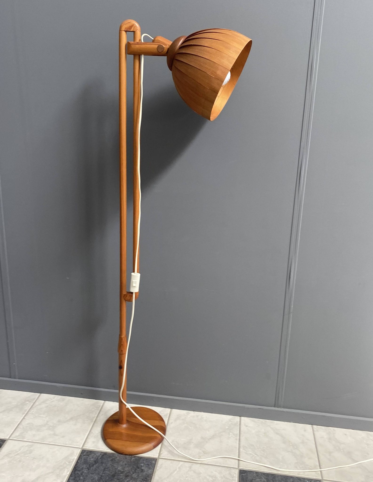 Hans agne Jakobsson wood floor lamp 1960s