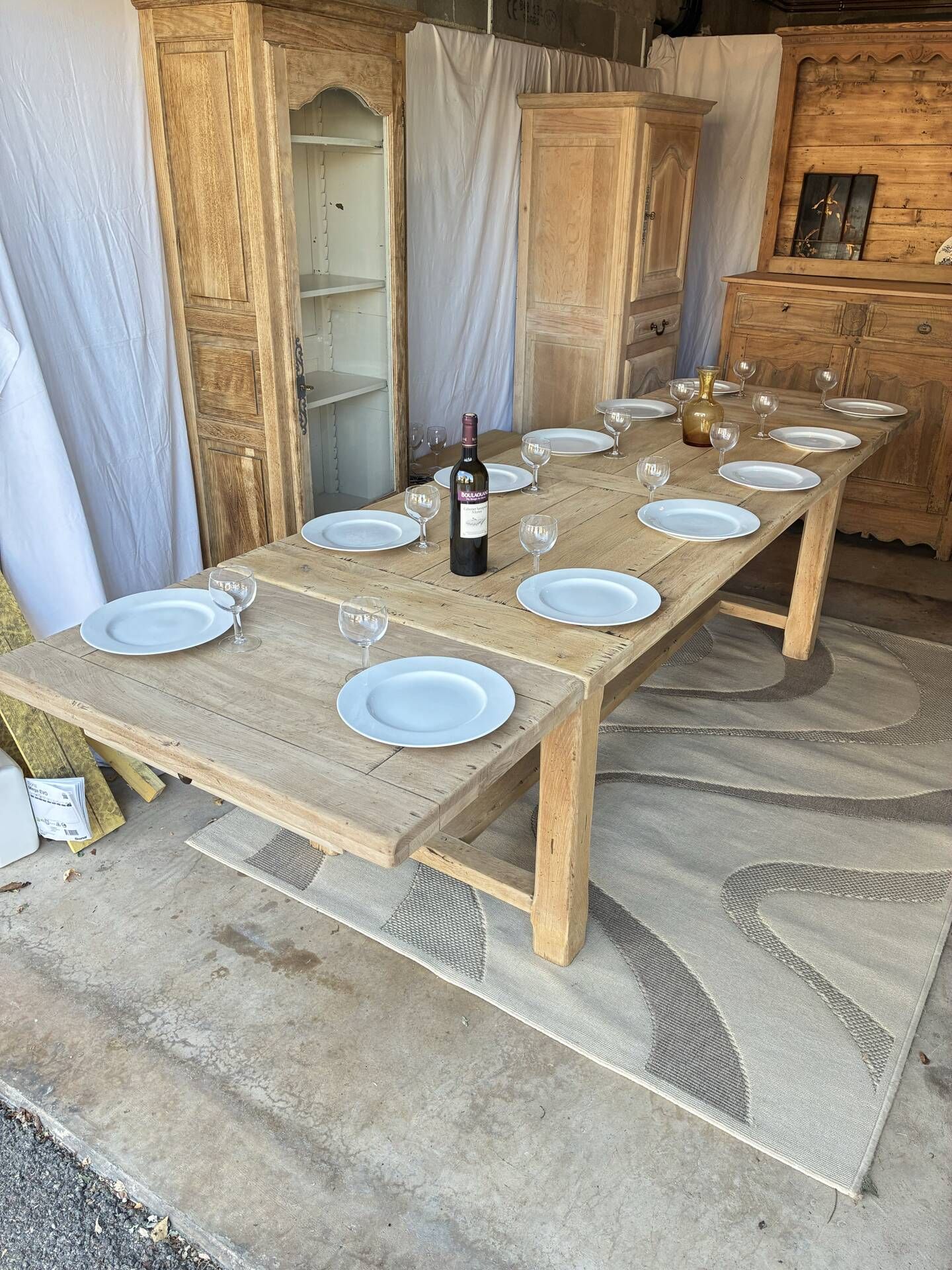 Farm table with extensions in solid oak