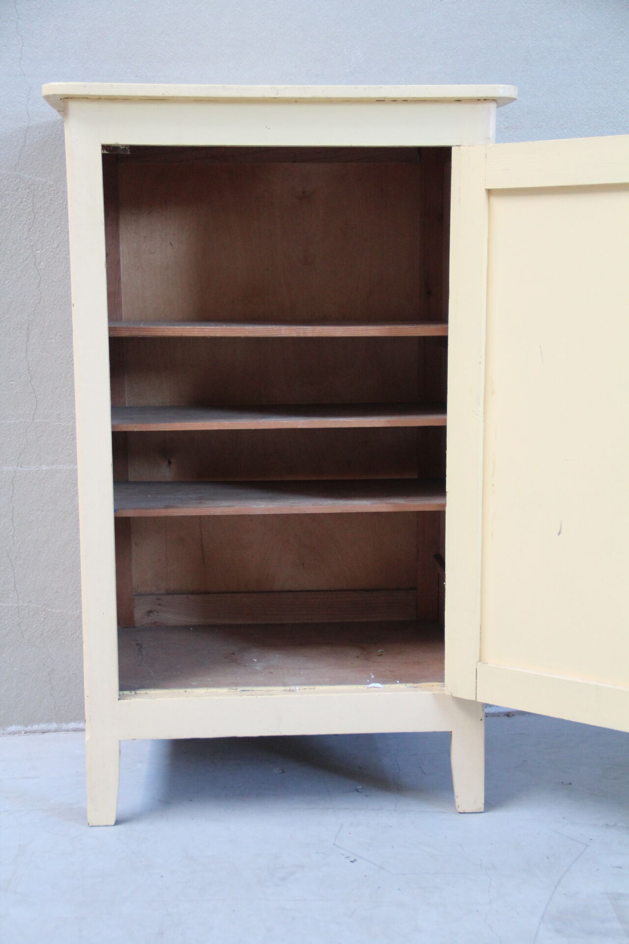 Jam maker furniture cabinet