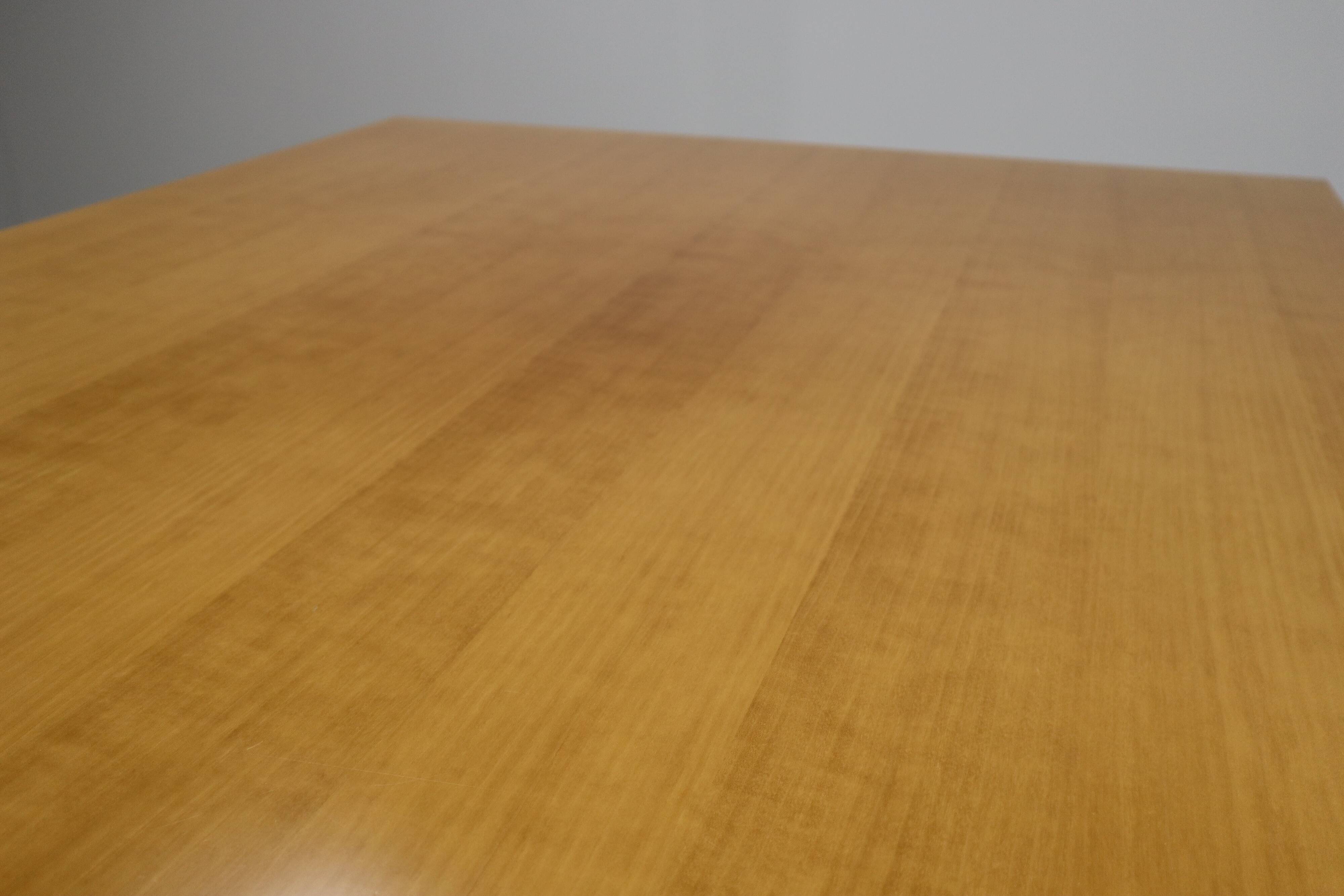 Husser 615 dining table by Frank Lloyd Wright produced by Cassina