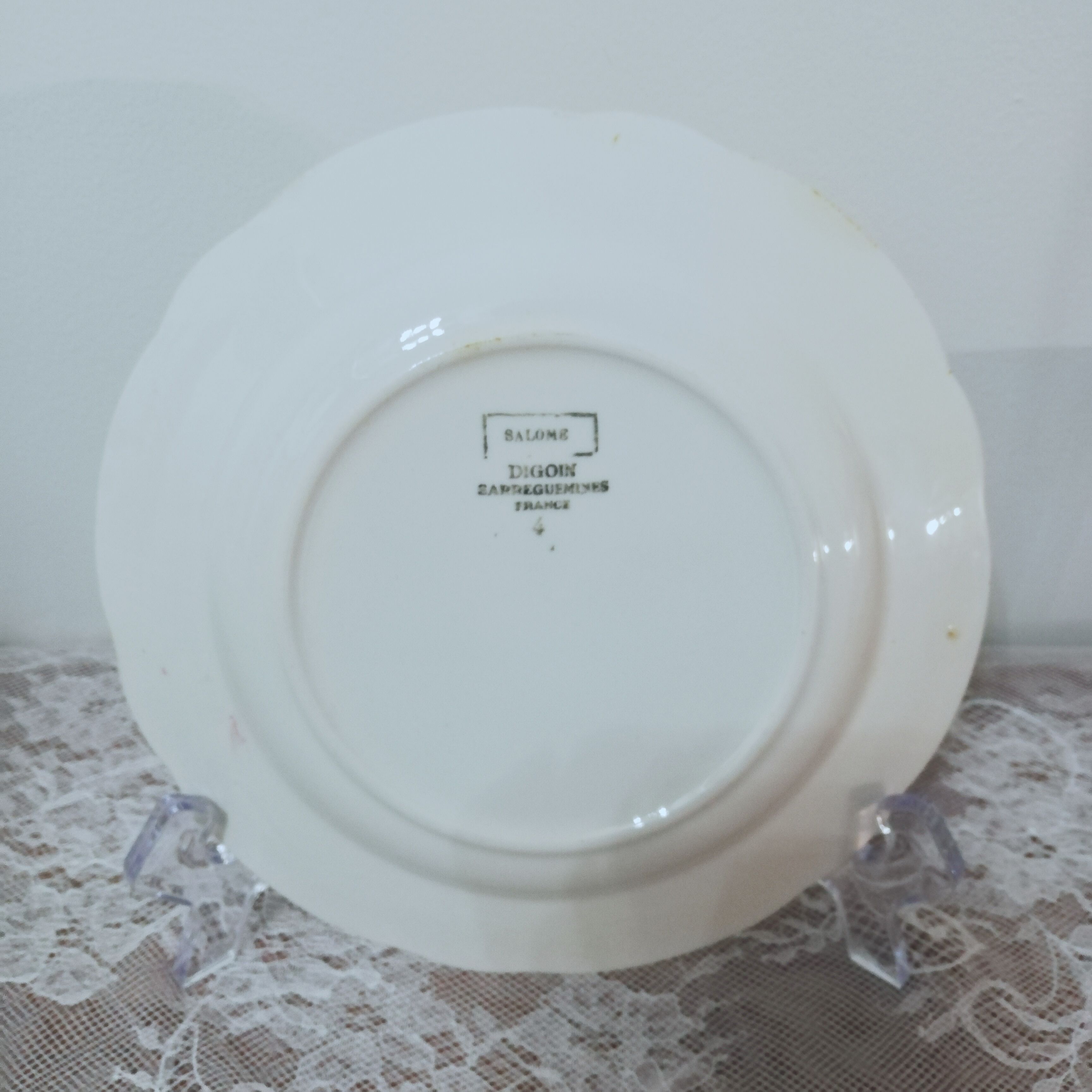Dessert plate Digoin Sarreguemines model "Salomé"