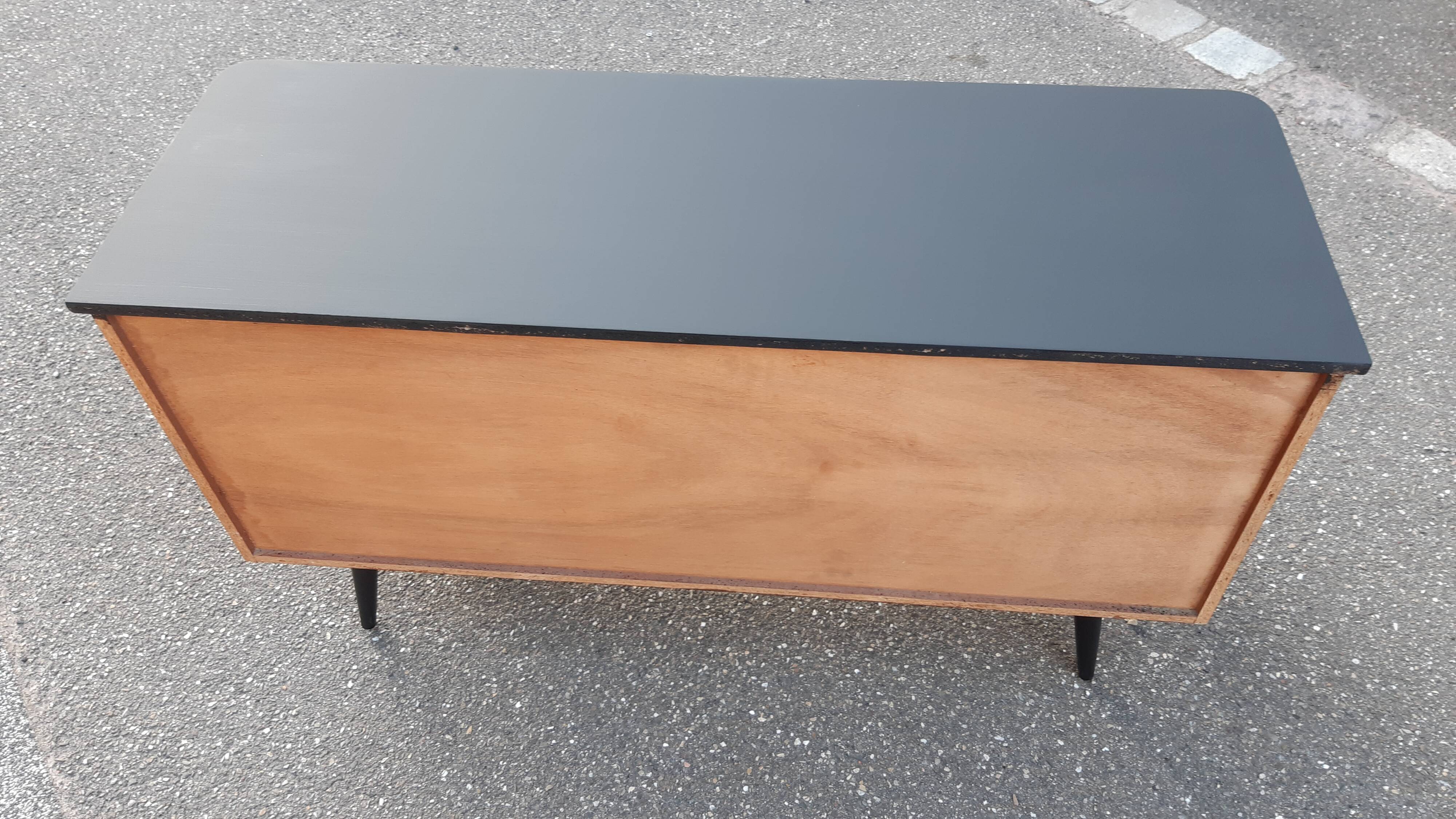 Enfilade basse vintage