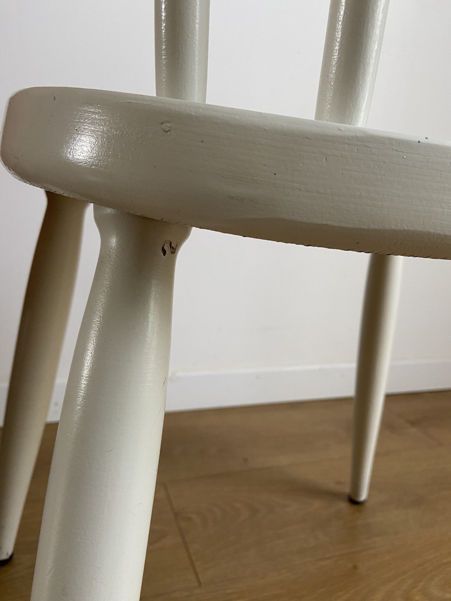 Vintage scandinavian style white chair in solid wood