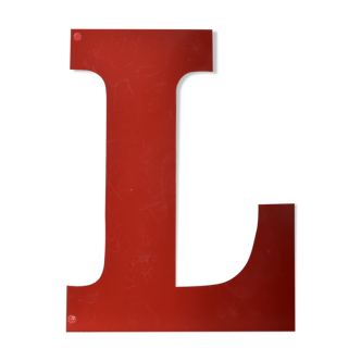 Letter "L" industrial red