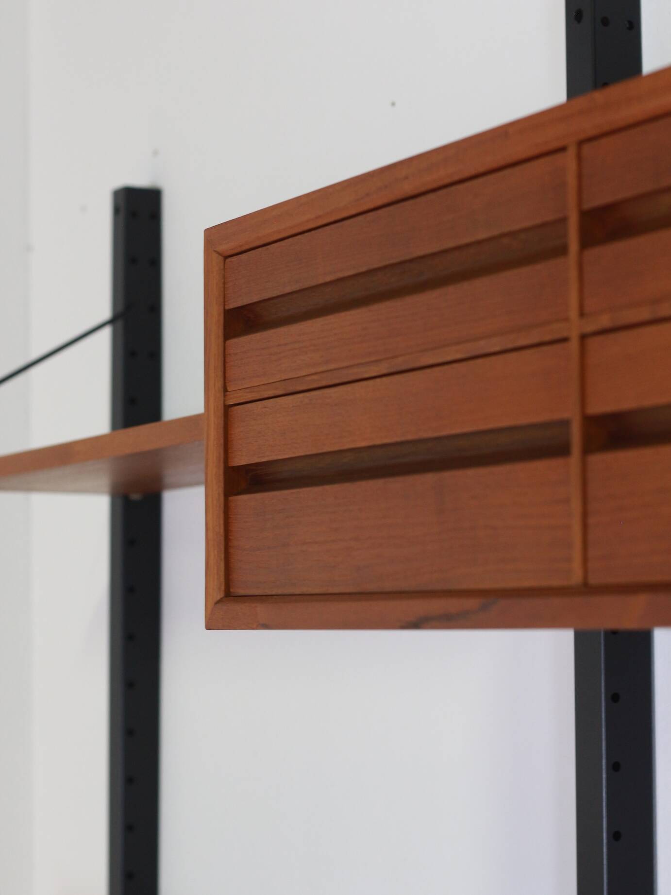 Poul Cadovius wall-unit vintage freestanding