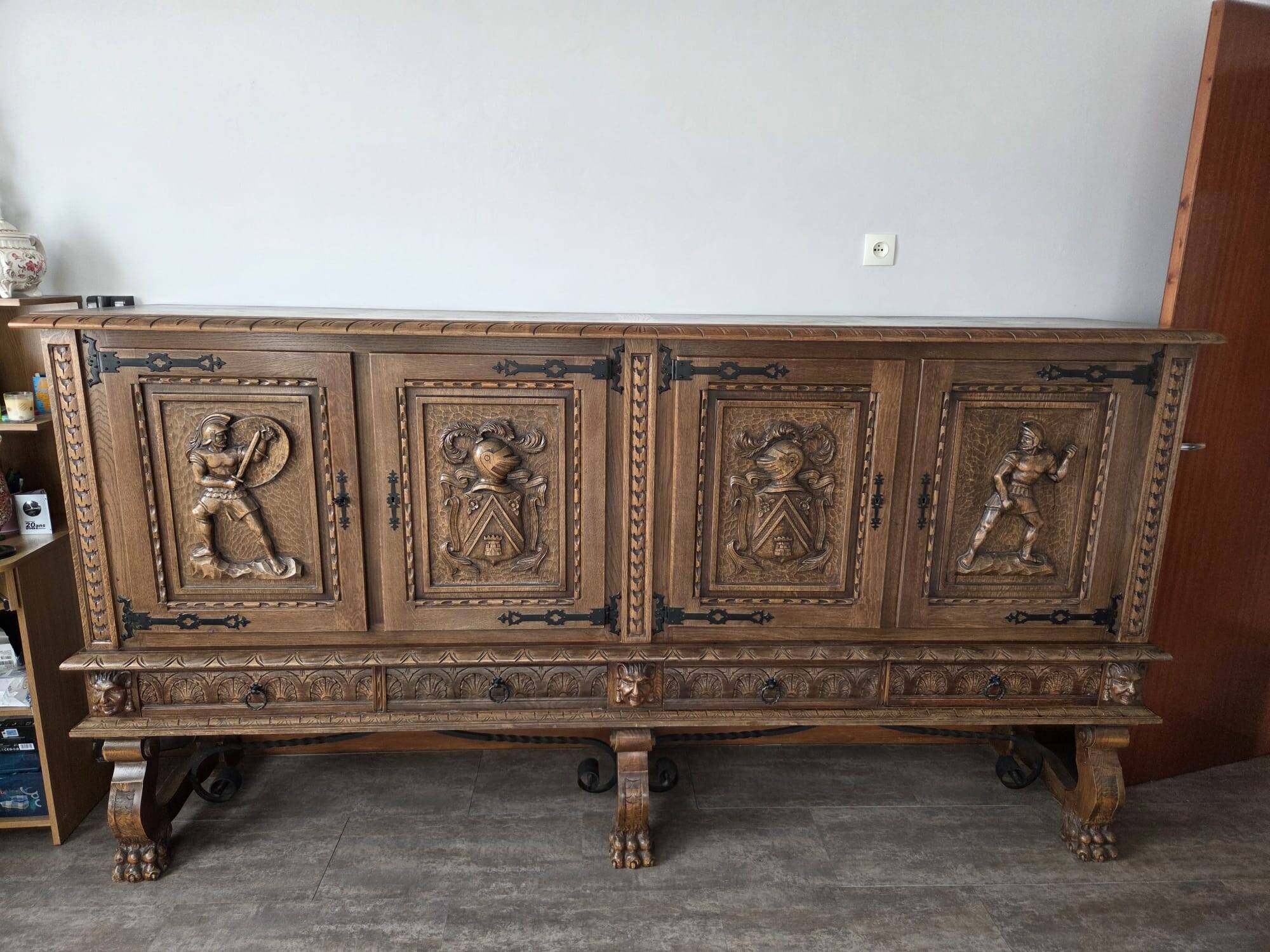 Dining room buffet