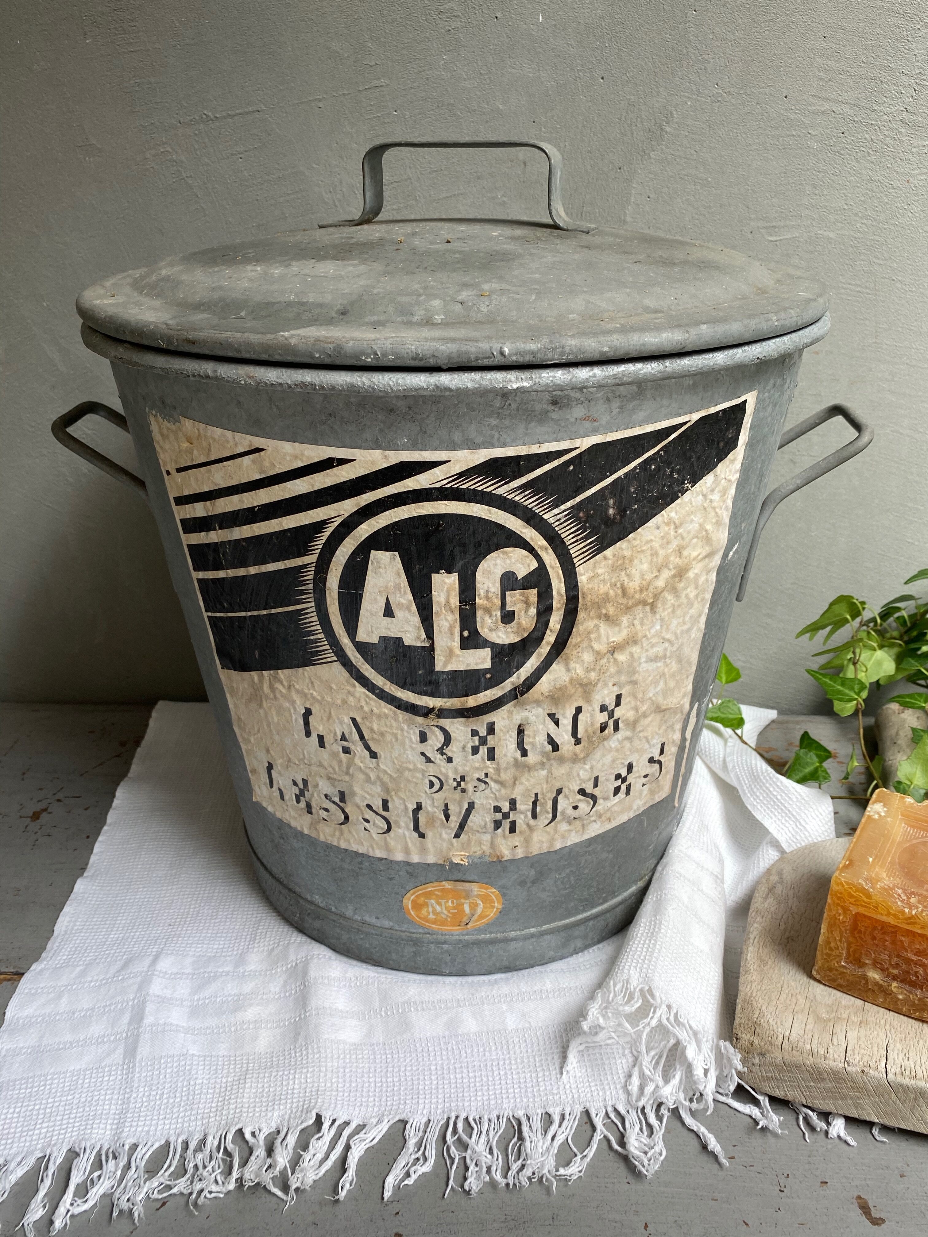 Zinc washing machine