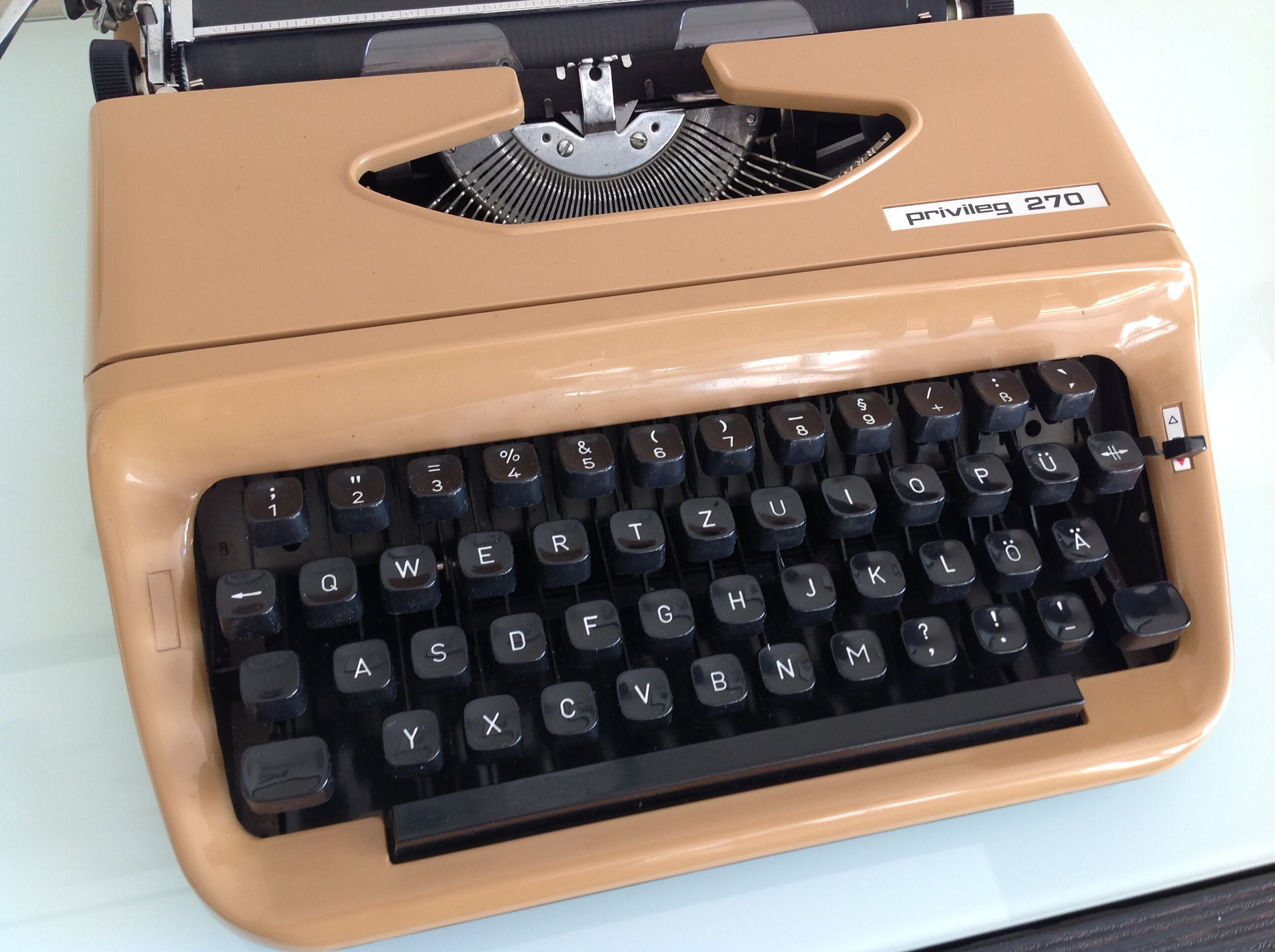 Privileg 270 typewriter 60/70