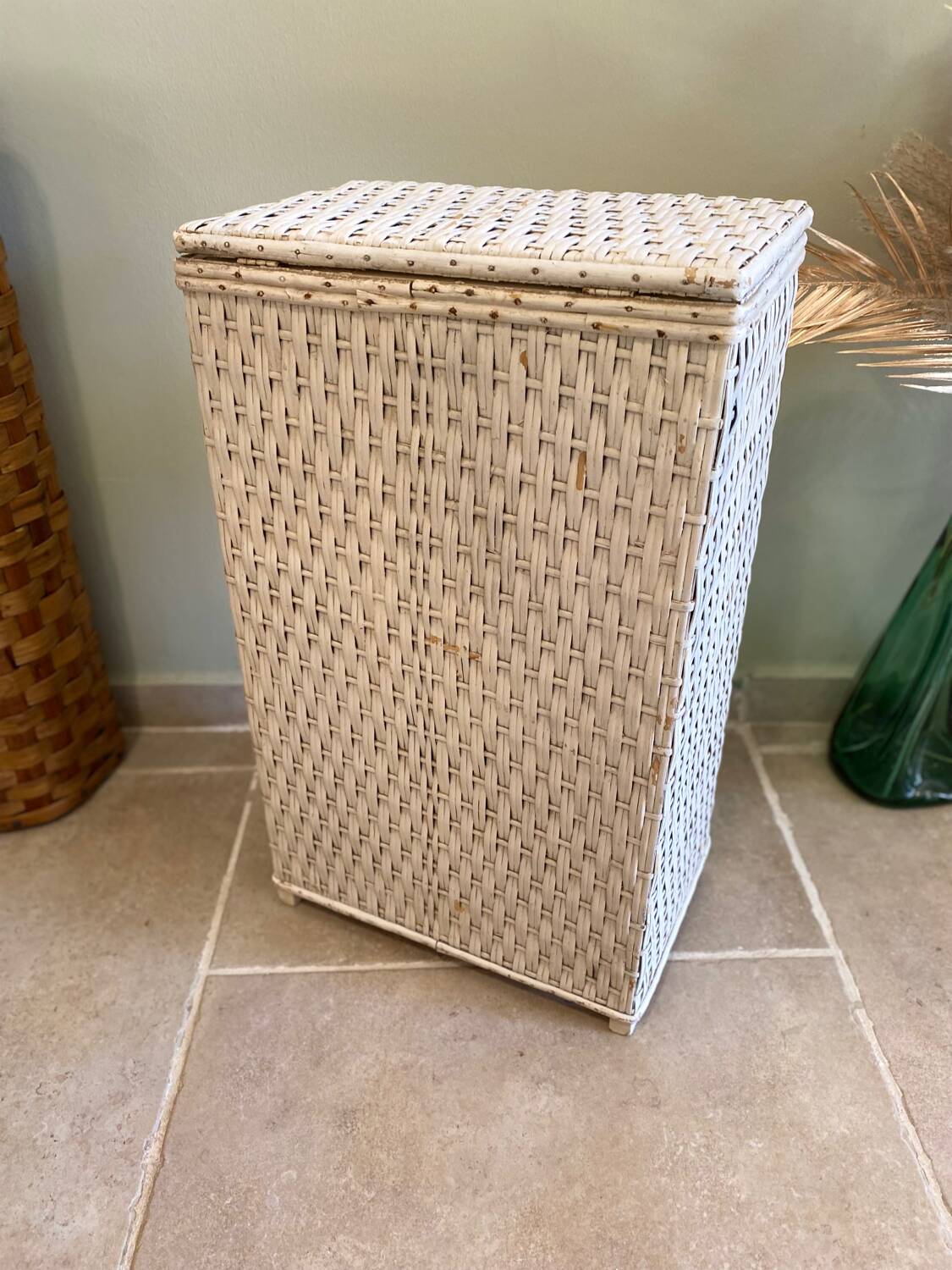 Woven rattan basket