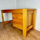 Bureau regain en orme massif