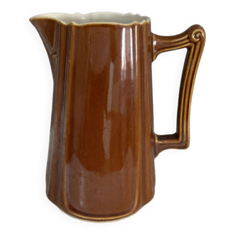 Bistro pitcher
