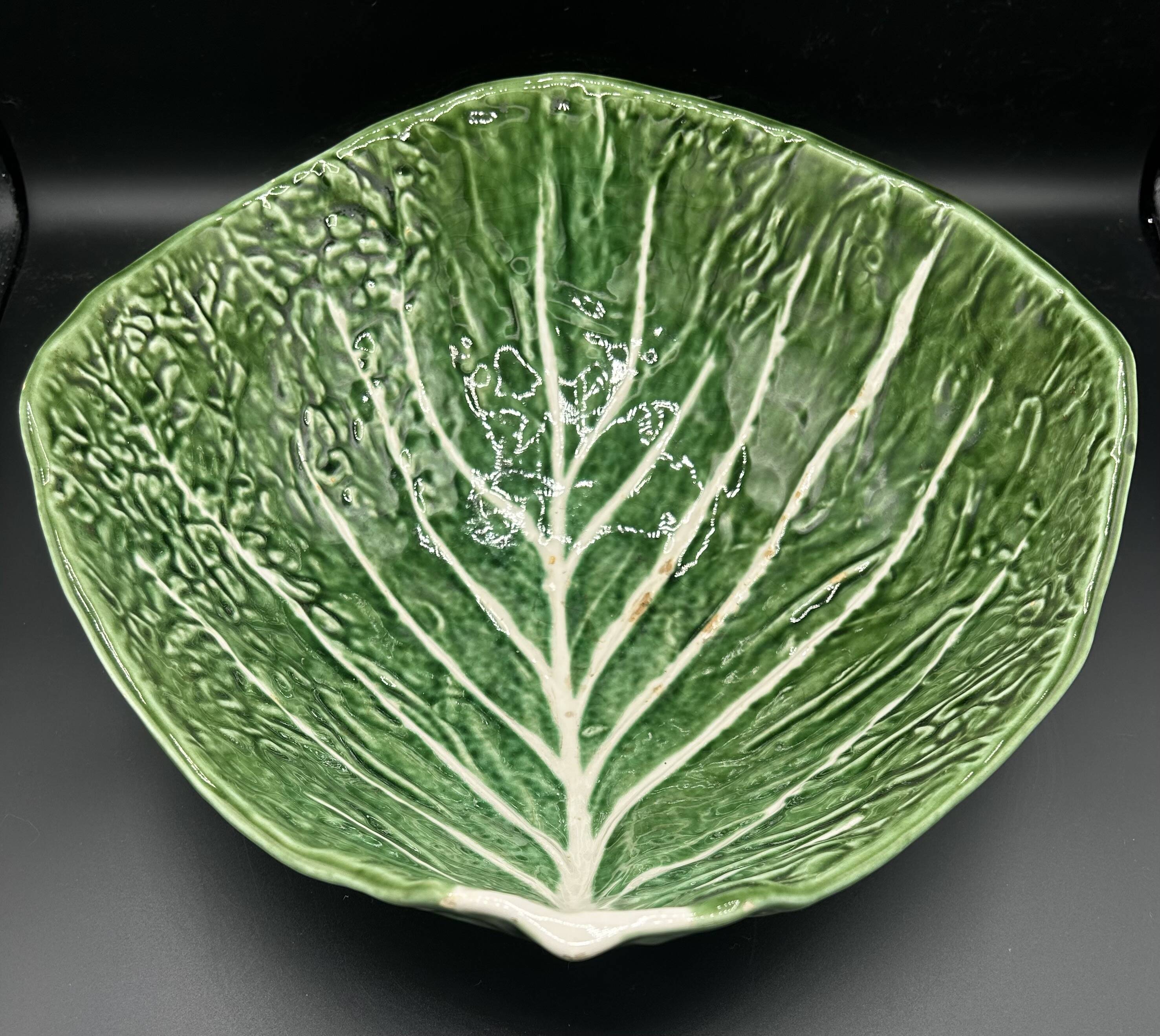 Large Salad Bowl Barbotine Cabbage Leaf - Portugal Vintage P.777A