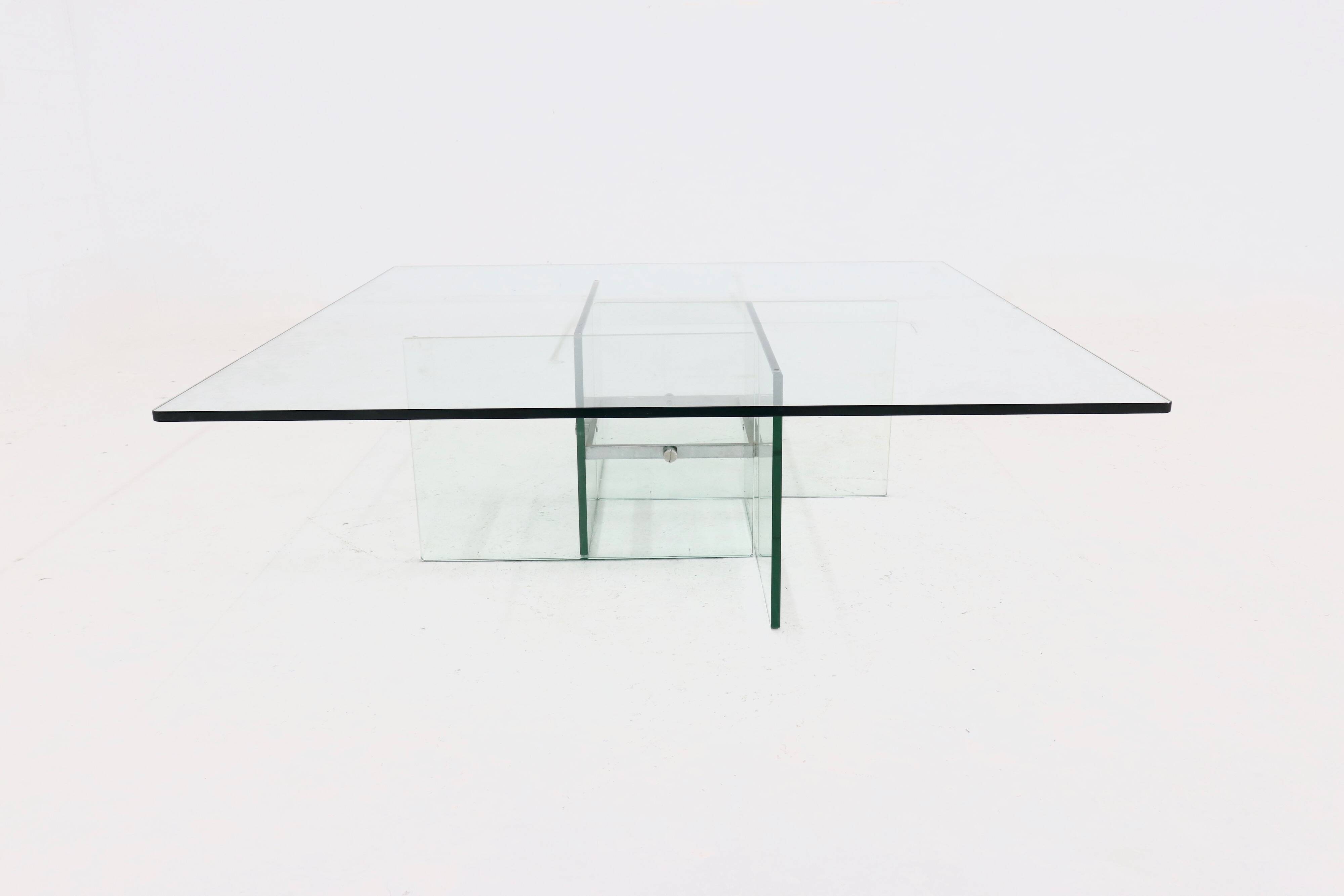 Italian glass coffee table, 1970s
