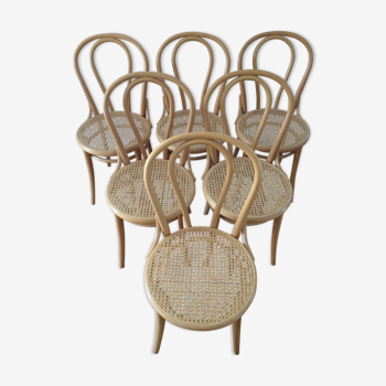 6 chaises bistrot en bois clair