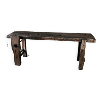 Carpenter's workbench