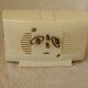 Reveil jaz en bakelite blanche annees 70