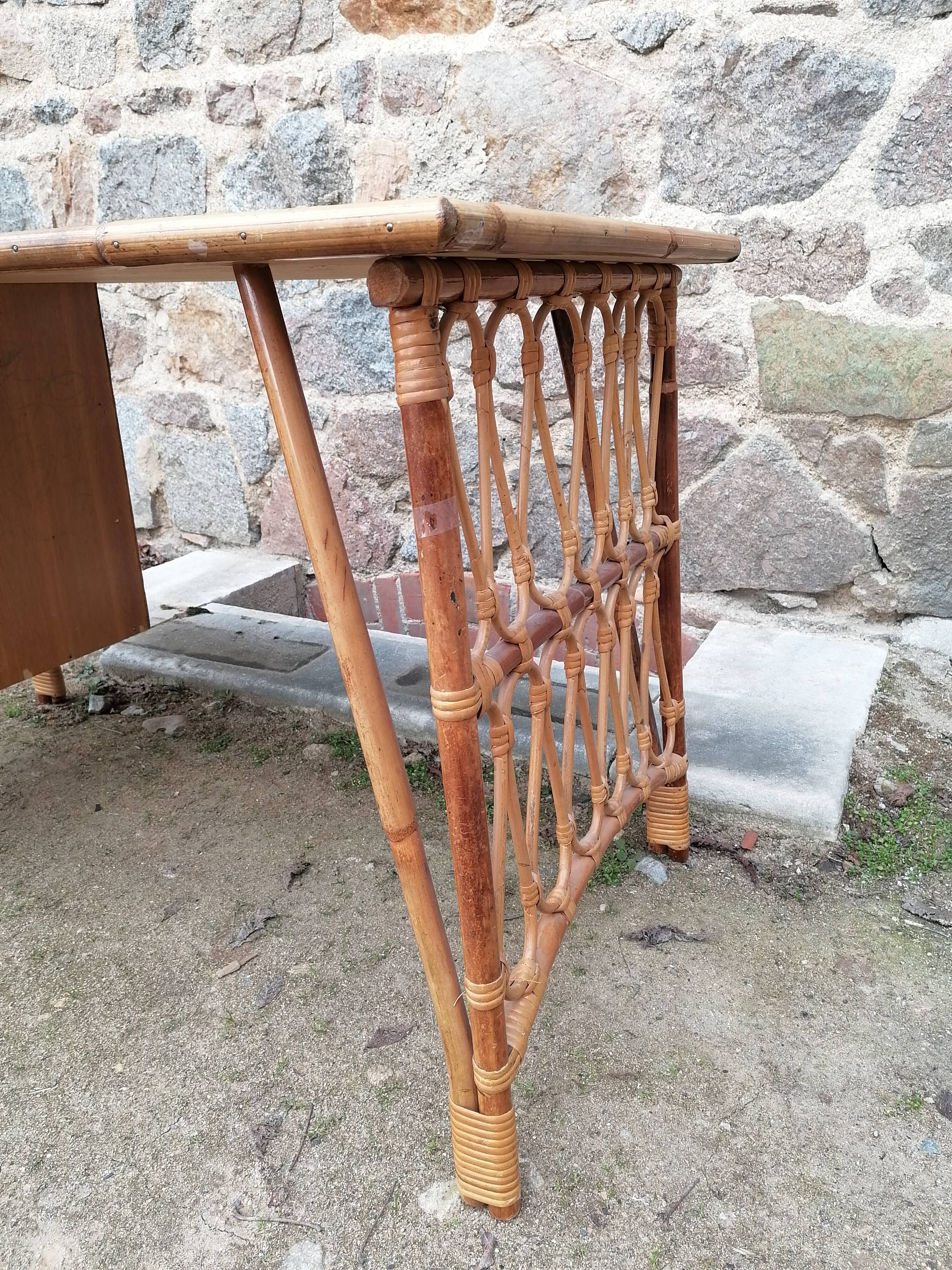 Bureau vintage en rotin et bambou Louis Sognot