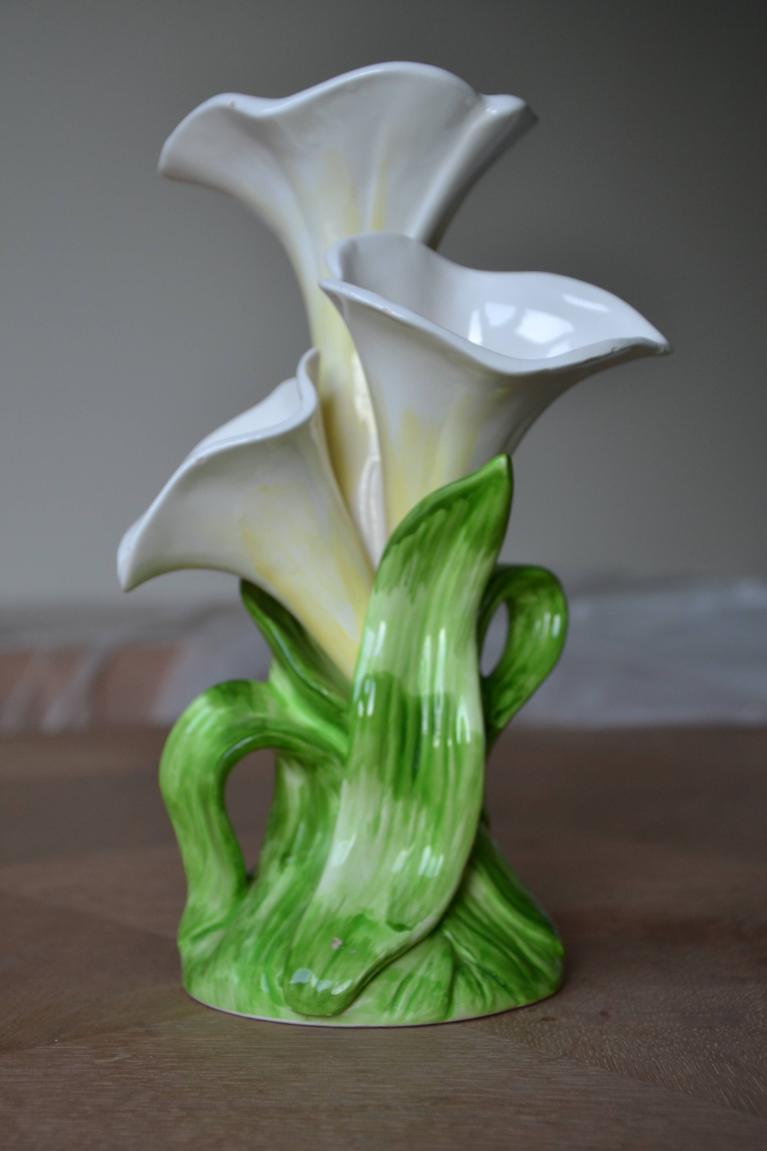 Lily slip vase
