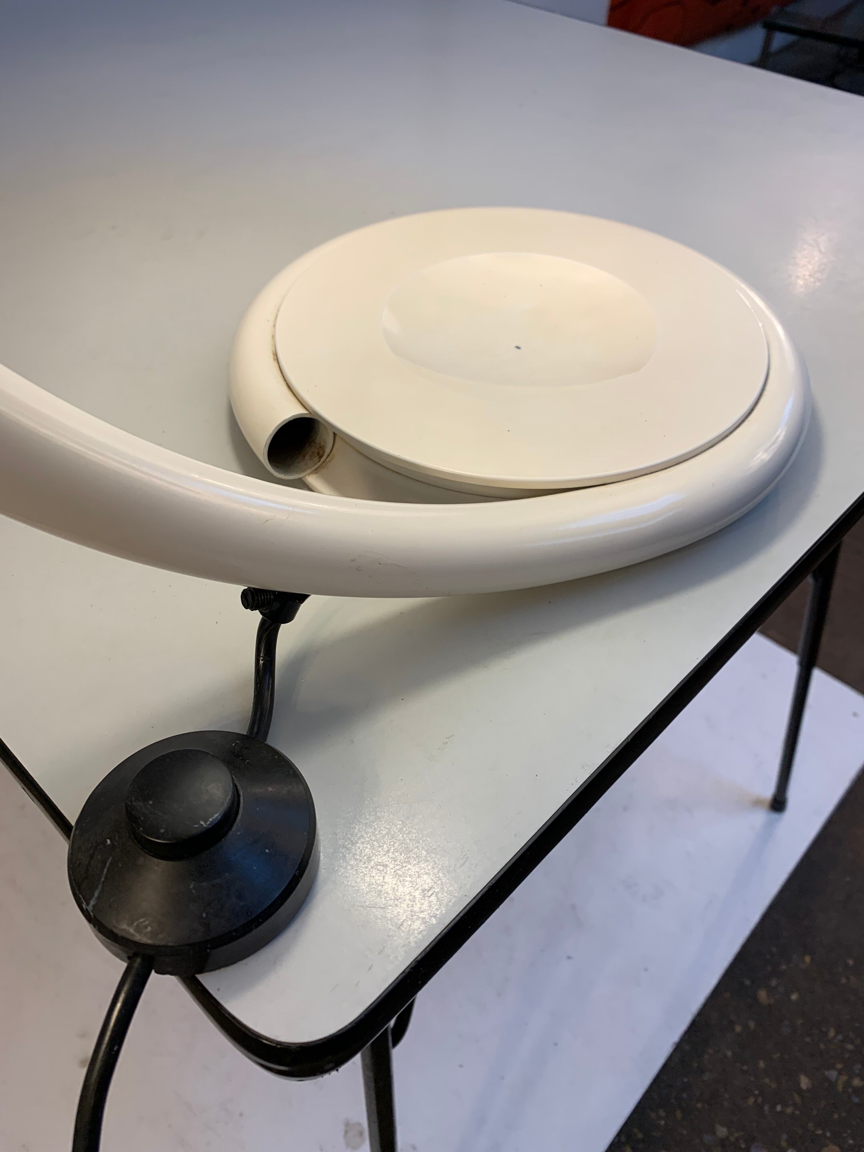 Martinelli Serpent lamp