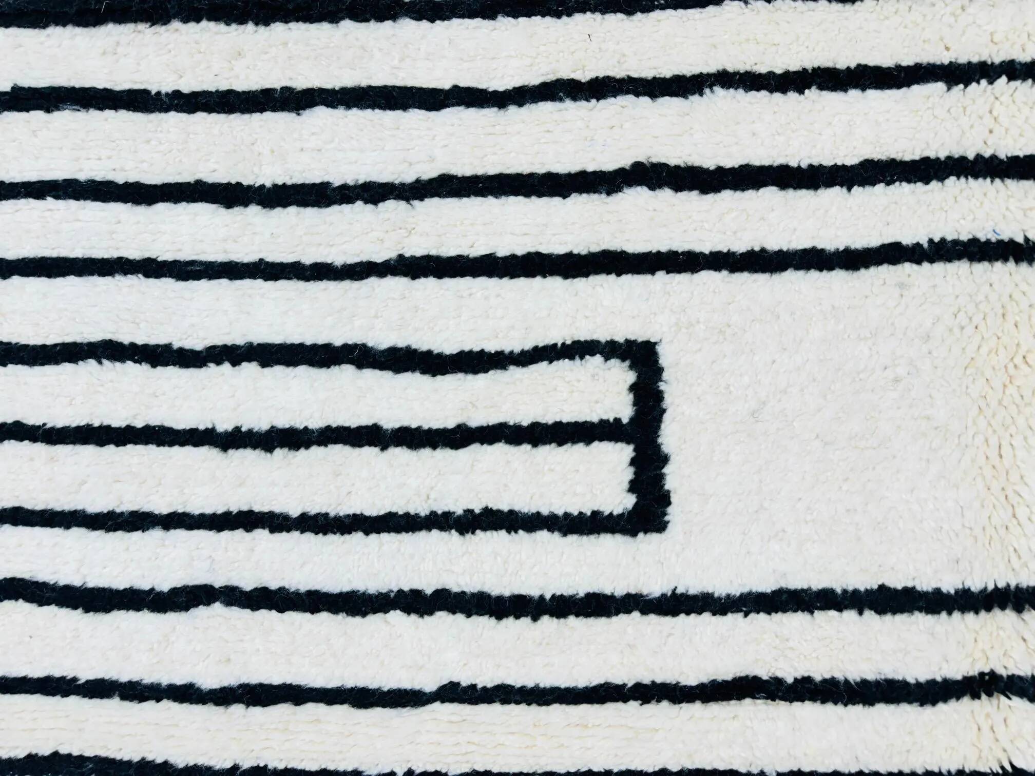 Unique handmade Berber rug 3x2 m