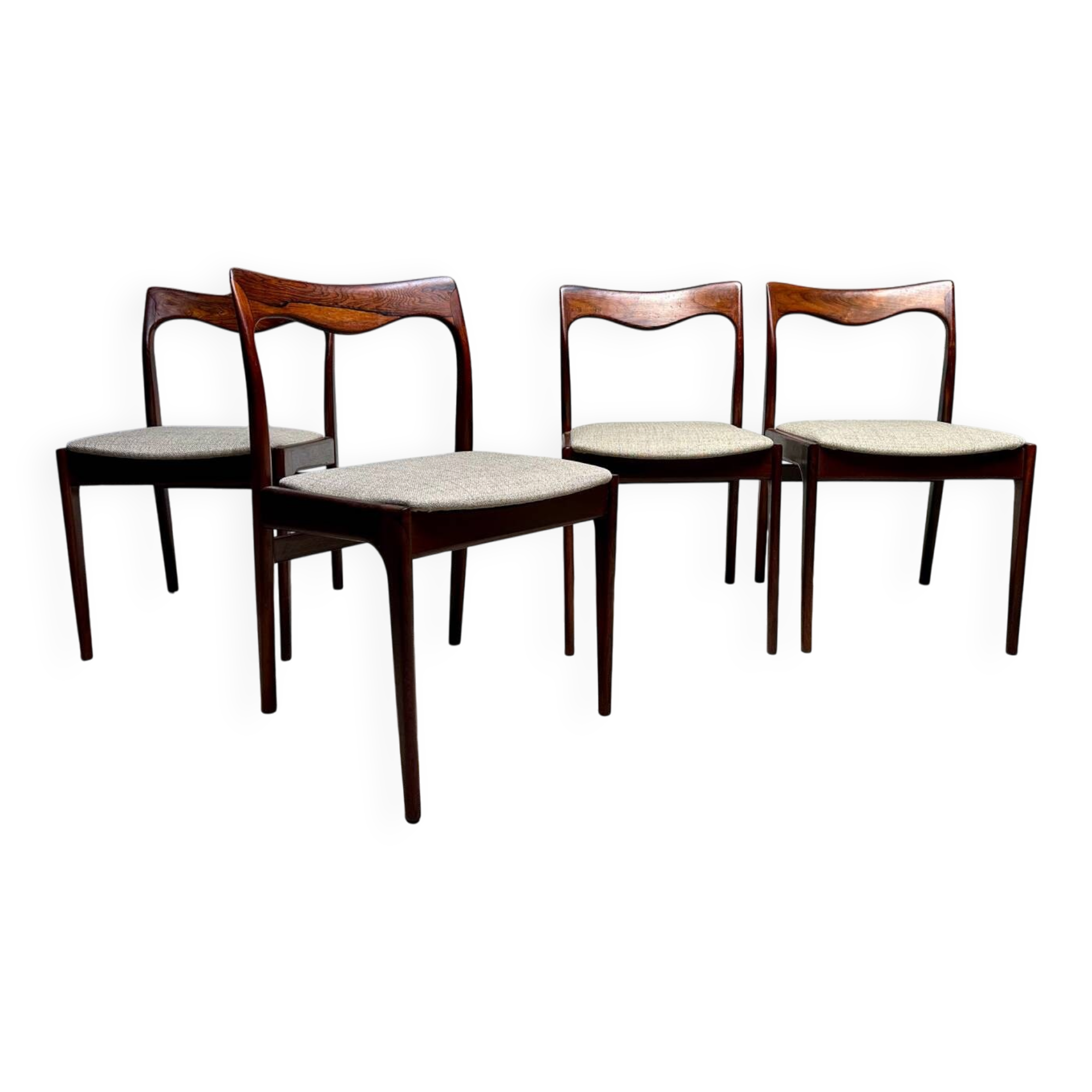 Set of 4 Vintage Dining Chairs by AWA – 1960s